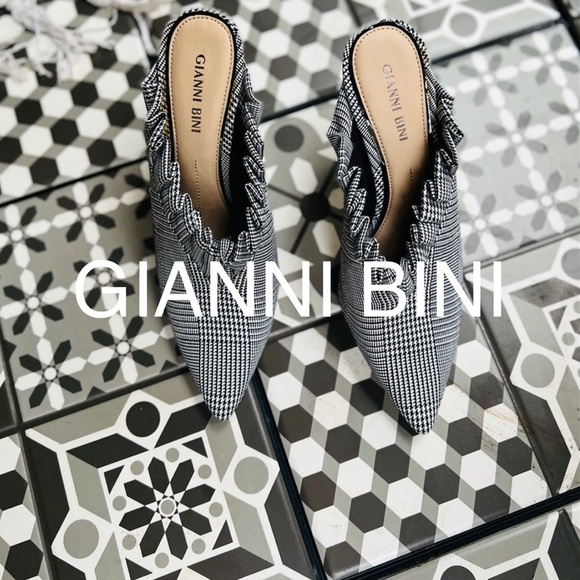 Gianni Bini Checkered Ruffle Pointy Mule Shoes - Picture 1 of 5